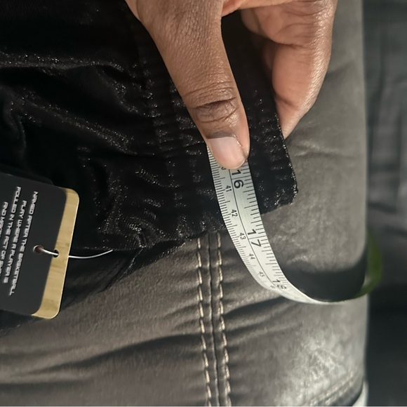 AND1 Men’s Basketball Shorts Athletic Gym Fitness Workout Long Knee Length NEW - Picture 11 of 12